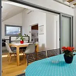 & Nugal Apartment *