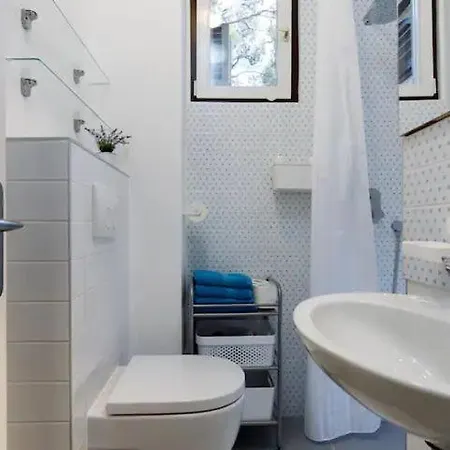 Appartement & Nugal Makarska