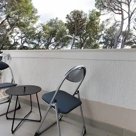 & Nugal Apartment
