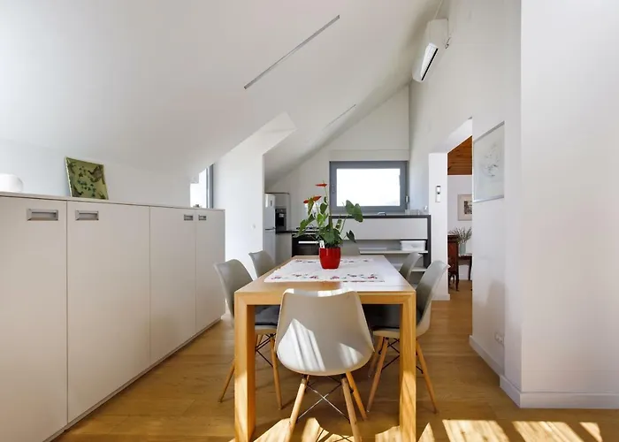 Apartman & Nugal Makarska